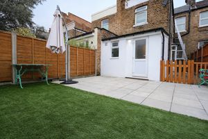 Photo 17- click for photo gallery